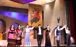 Elçin Əzizovun triumfu: Bakı səhnəsində atəşli ispan ehtirasları (FOTO)