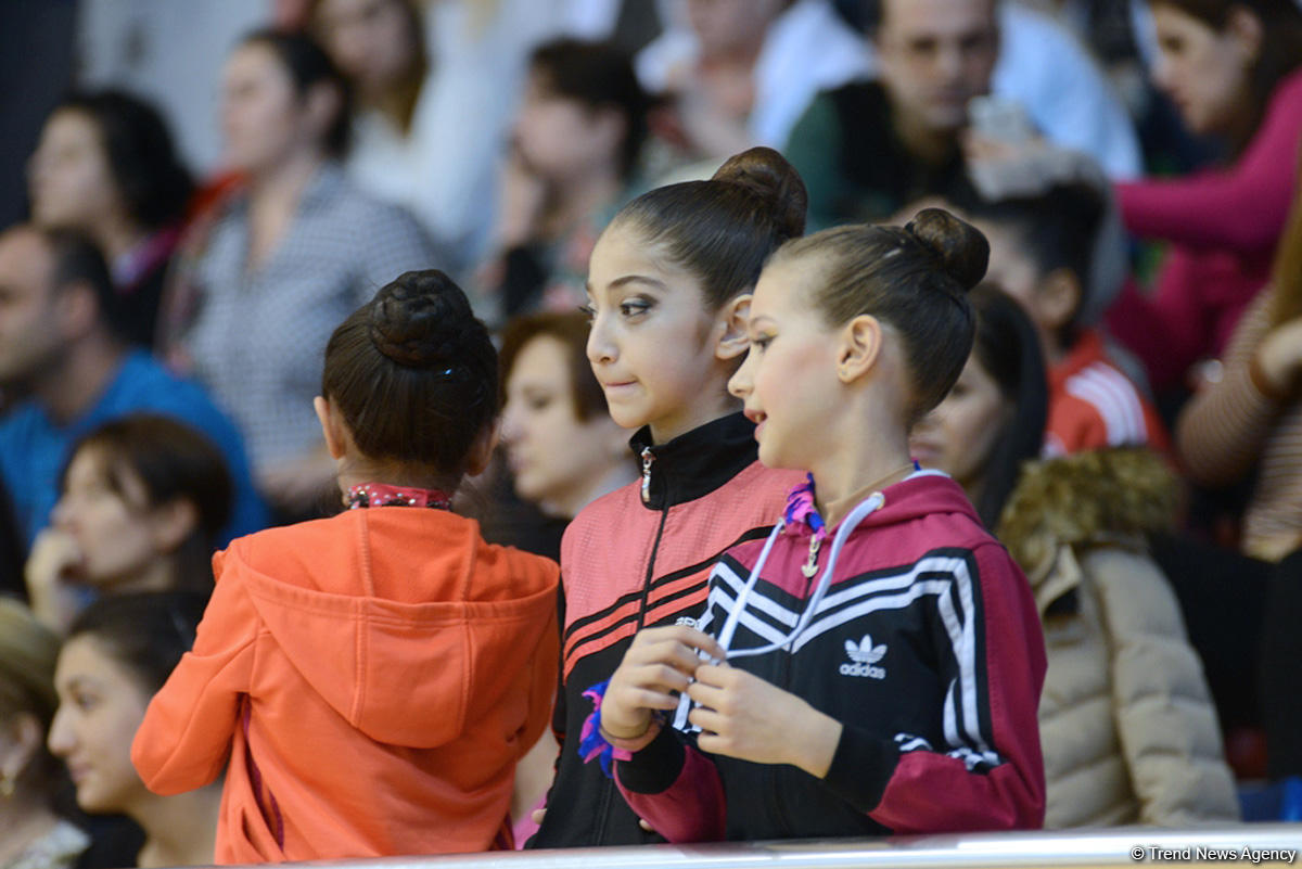 Mingəçevirdə bədii gimnastika üzrə XXIII Azərbaycan birinciliyi və III Bölgələrarası Kubok keçirilir (FOTO)
