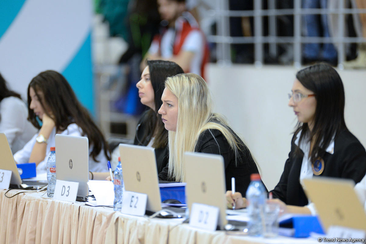 Mingəçevirdə bədii gimnastika üzrə XXIII Azərbaycan birinciliyi və III Bölgələrarası Kubok keçirilir (FOTO)