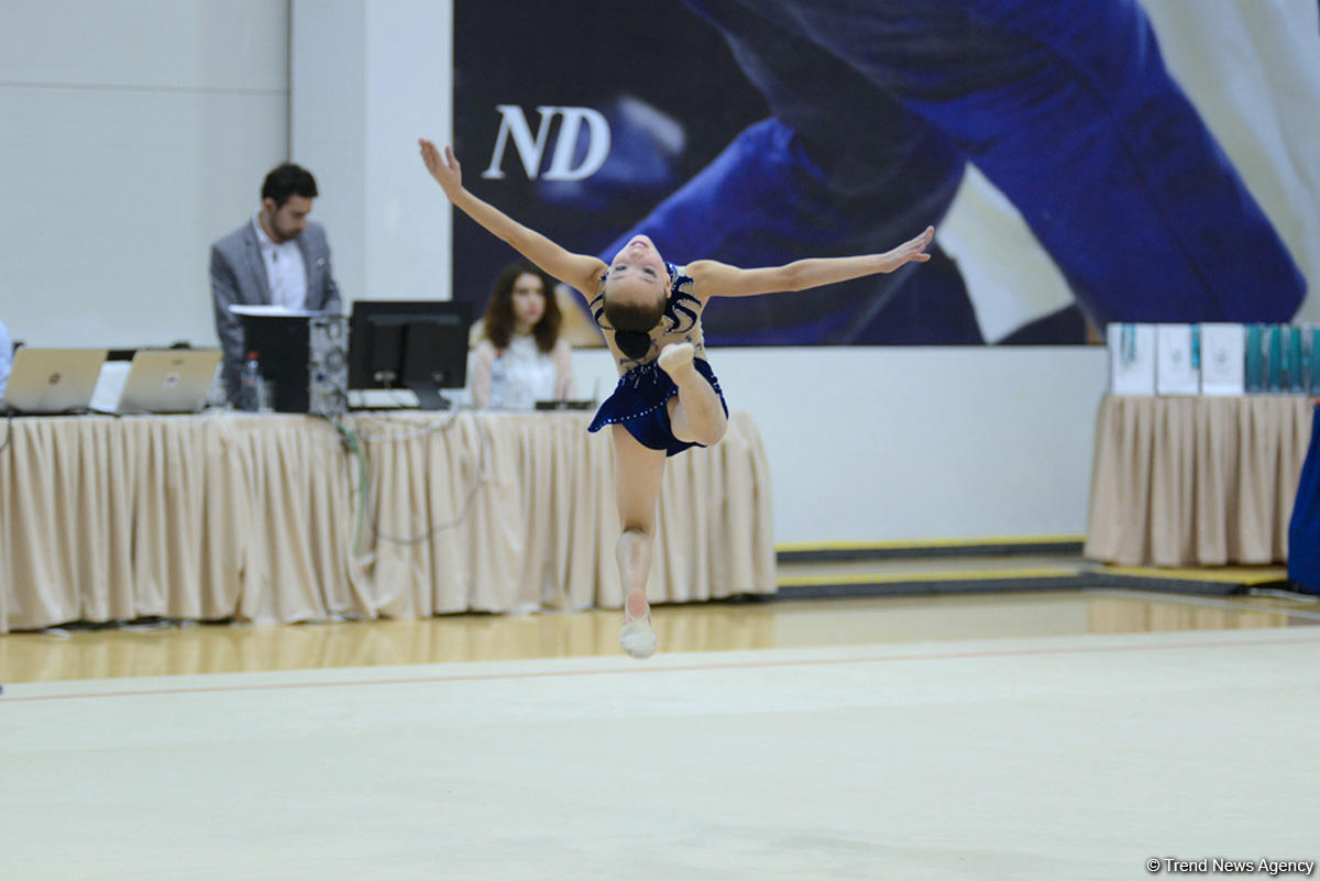 Mingəçevirdə bədii gimnastika üzrə XXIII Azərbaycan birinciliyi və III Bölgələrarası Kubok keçirilir (FOTO)