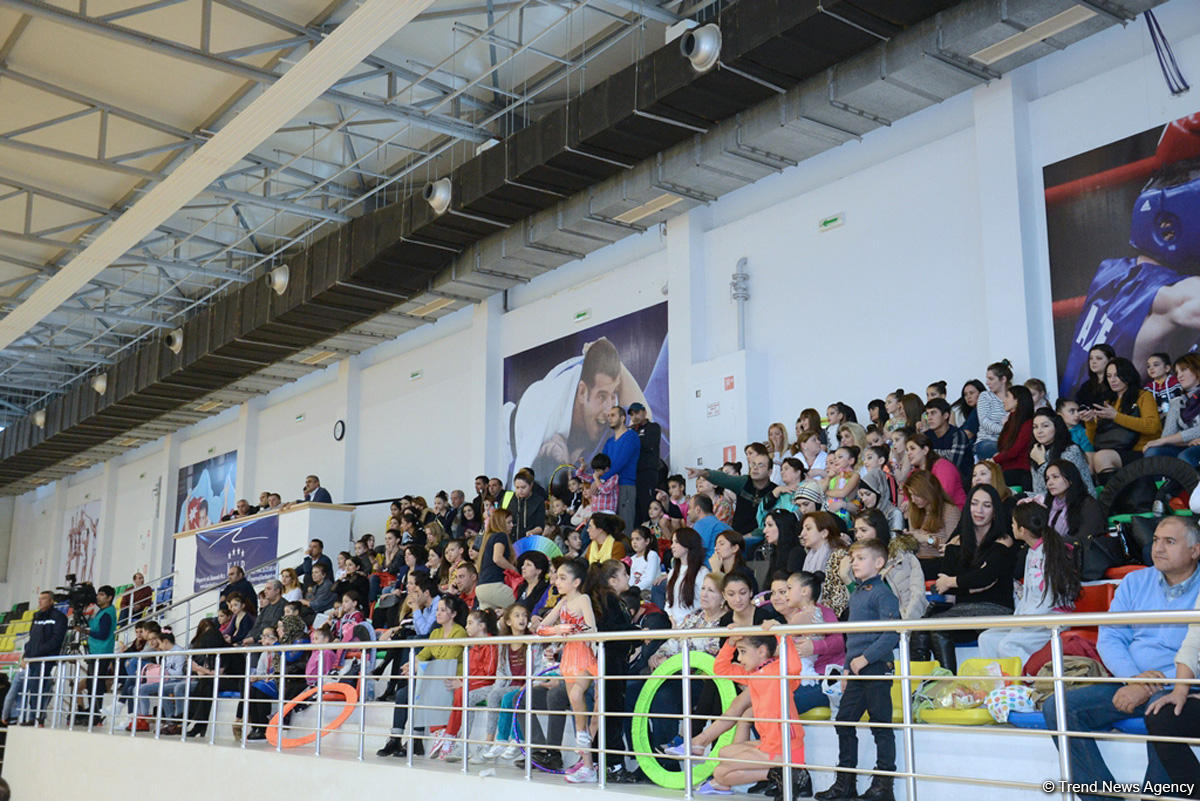 Mingəçevirdə bədii gimnastika üzrə XXIII Azərbaycan birinciliyi və III Bölgələrarası Kubok keçirilir (FOTO)