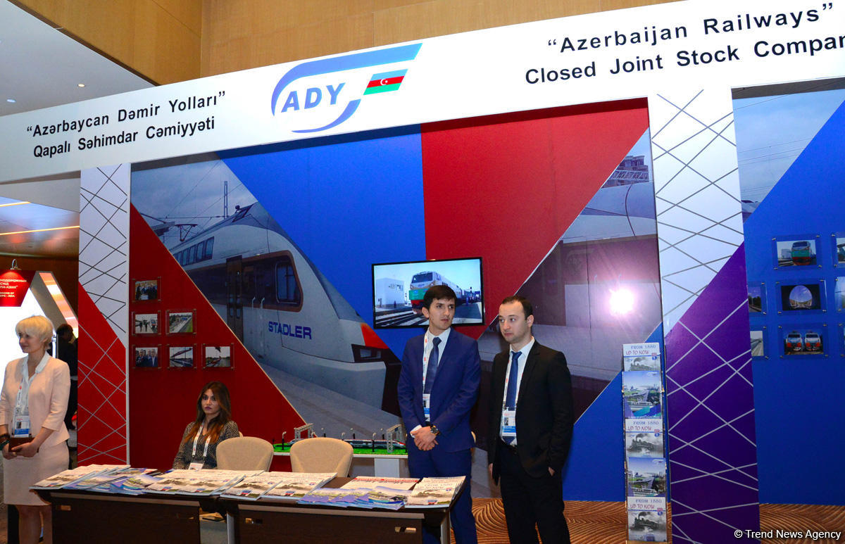 Bakıda beynəlxalq dəmir yolu biznes-forumu keçirilir (FOTO)