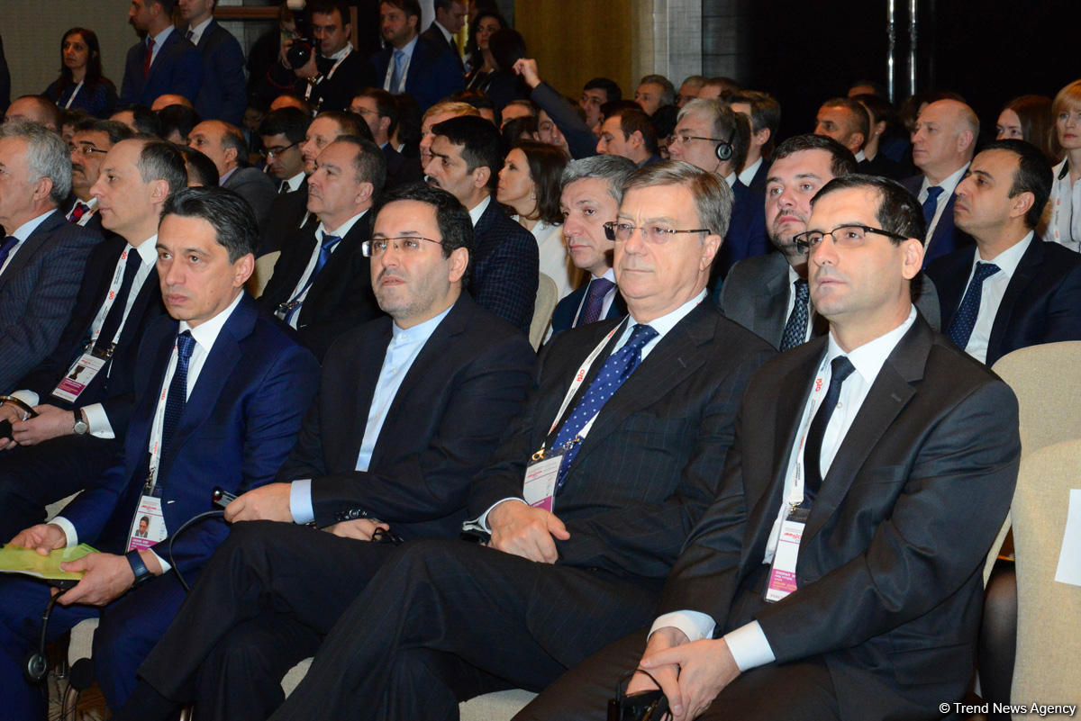 Bakıda beynəlxalq dəmir yolu biznes-forumu keçirilir (FOTO)