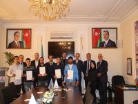 Avtomobillərə texniki xidmət kursunu bitirən gənclərə sertifikatlar verilib (FOTO)