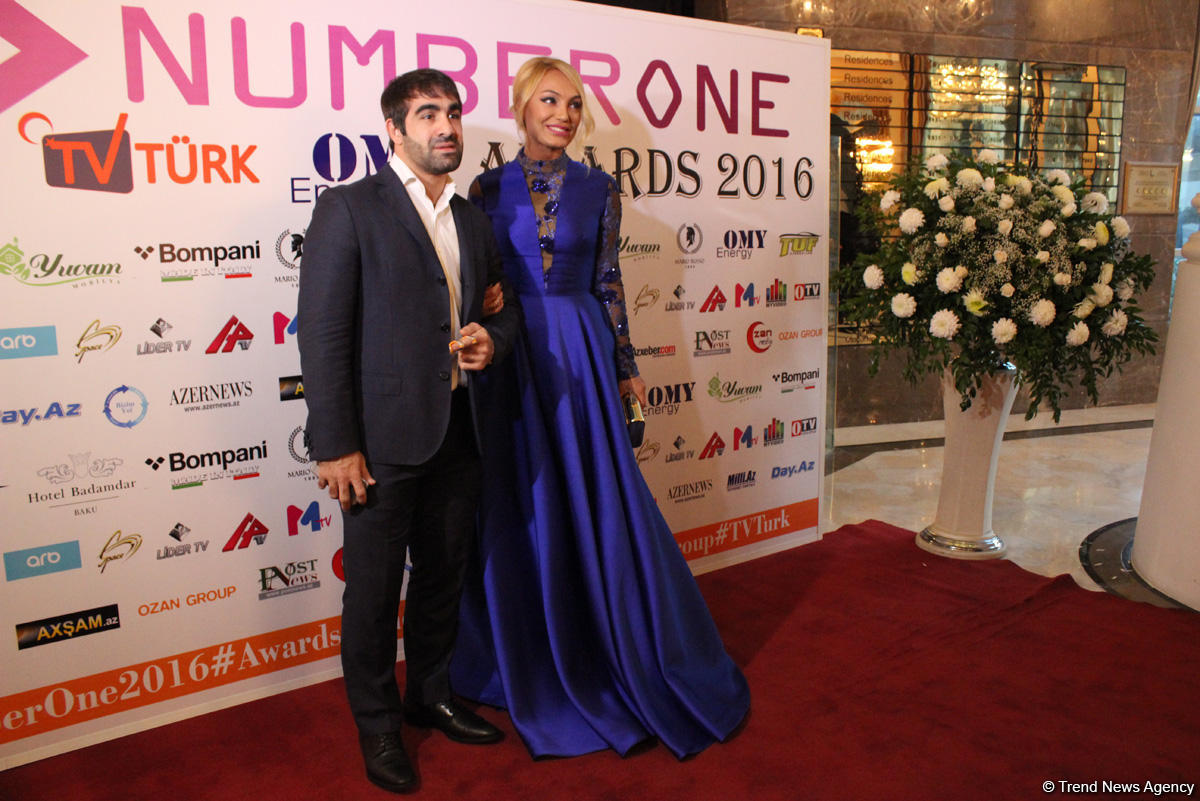 Bakıda “Number One” Beynəlxalq mükafatlandırma mərasimi keçirilib (FOTO)