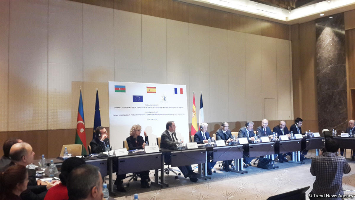 "İnsan resurslarının inkişafı sahəsində Vergilər Nazirliyinə dəstək" Tvinninq layihəsi yekunlaşdırılıb (FOTO)