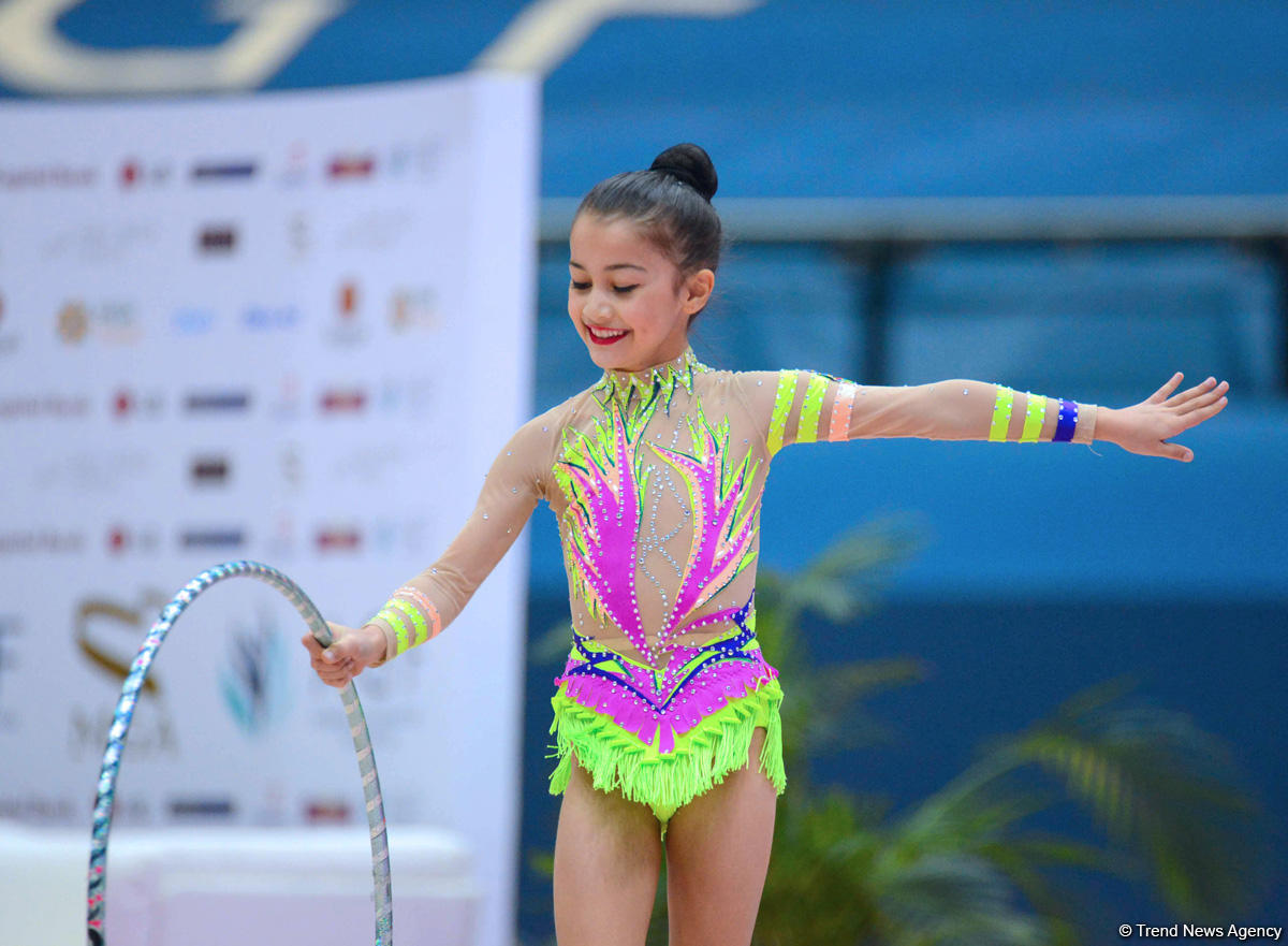 Bədii gimnastika üzrə 23-cü Azərbaycan çempionatı və Bakı birinciliyinə start verildi (FOTO)