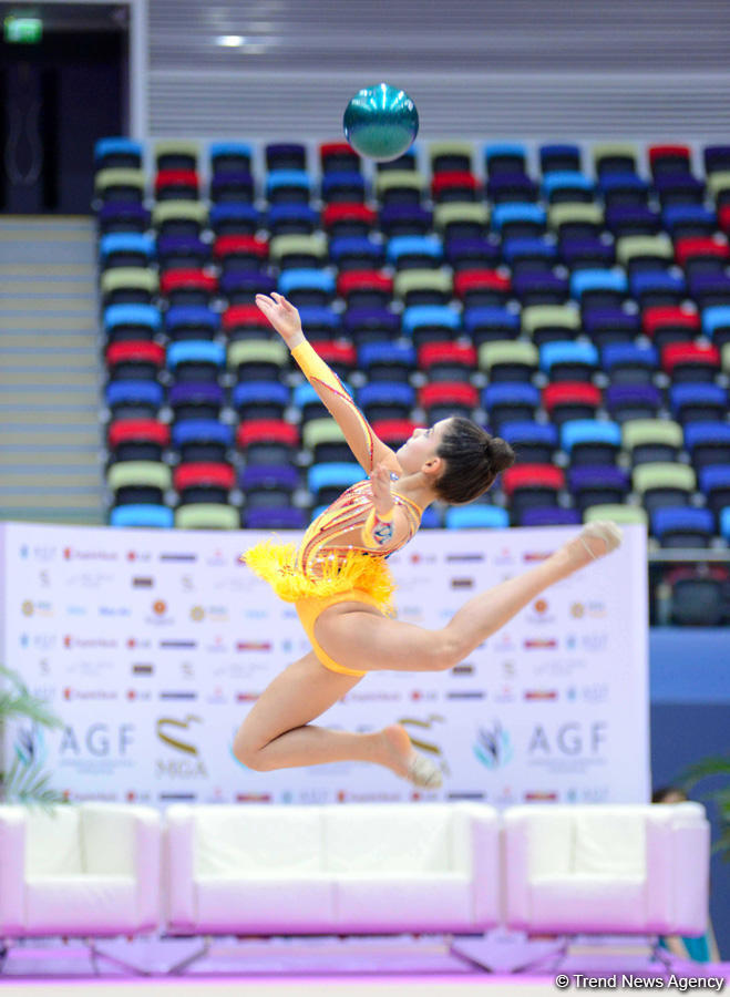 Bədii gimnastika üzrə 23-cü Azərbaycan çempionatı və Bakı birinciliyinə start verildi (FOTO)