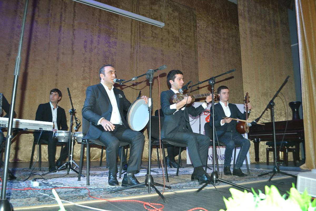 Aşıq Pənahın 90 illik yubileyi ilə bağlı konsert keçirilib  (FOTO)
