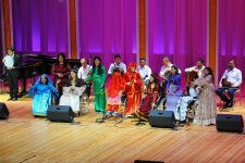 Beynəlxalq Əlillər Gününə həsr olunmuş "Biz bir ailəyik" konserti(FOTO)