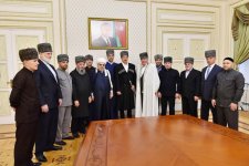 Prezident İlham Əliyev: Biz müsəlman ölkələrində qardaş qanı axıdılmasına laqeyd baxa bilmərik (YENİLƏNİB)