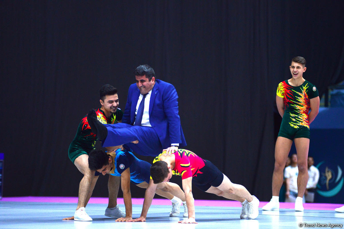 Bədii gimnastika üzrə 23-cü Bakı çempionatı və birinciliyi davam edir (FOTO)