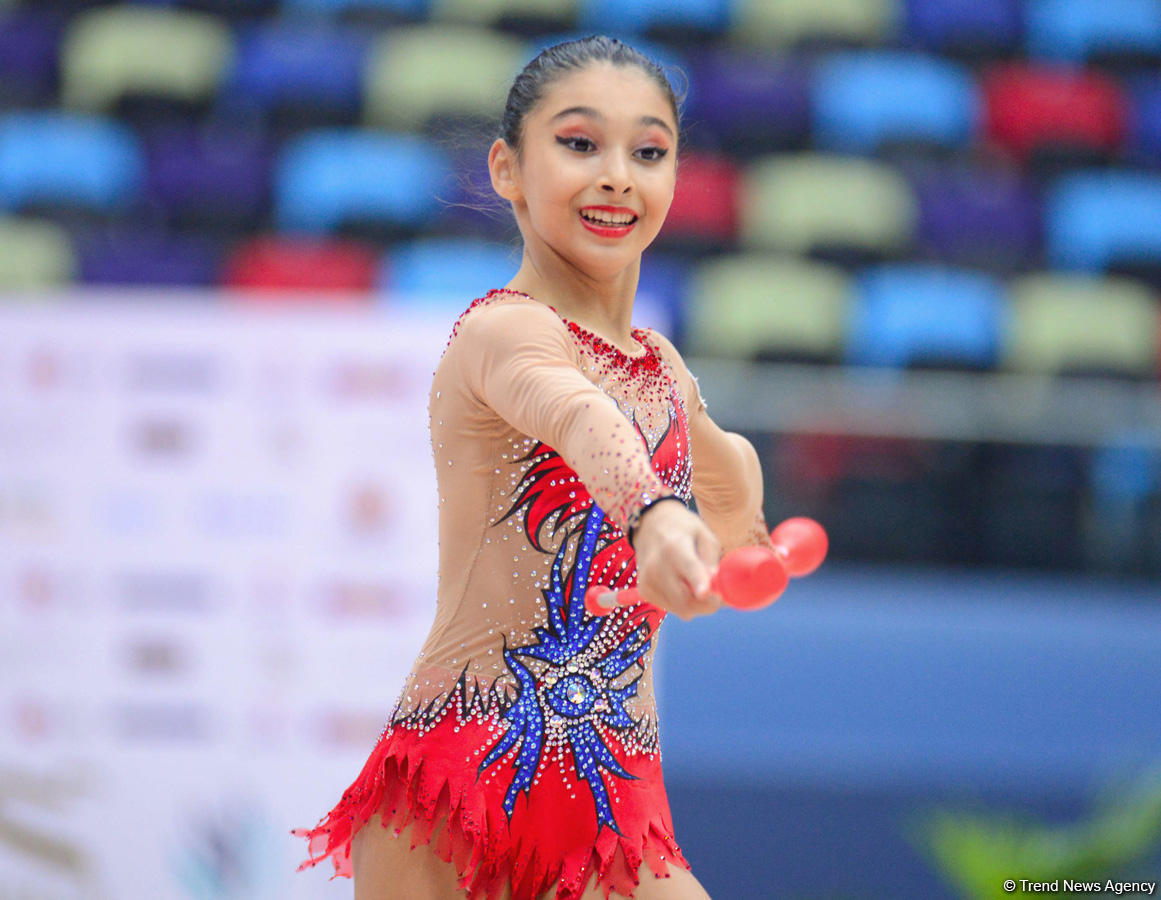 Bədii gimnastika üzrə 23-cü Bakı çempionatı və birinciliyi davam edir (FOTO)
