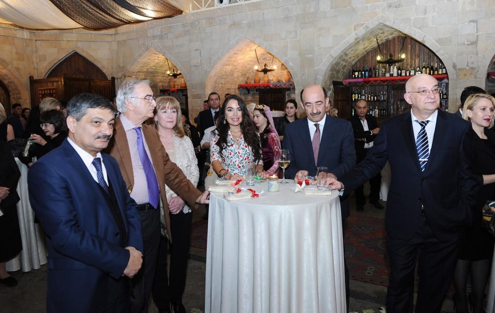 Leyla Əliyeva azərbaycanlı kulinar Stalik Xankişiyevin Bakıda iki kitabının təqdimatında iştirak edib (FOTO)