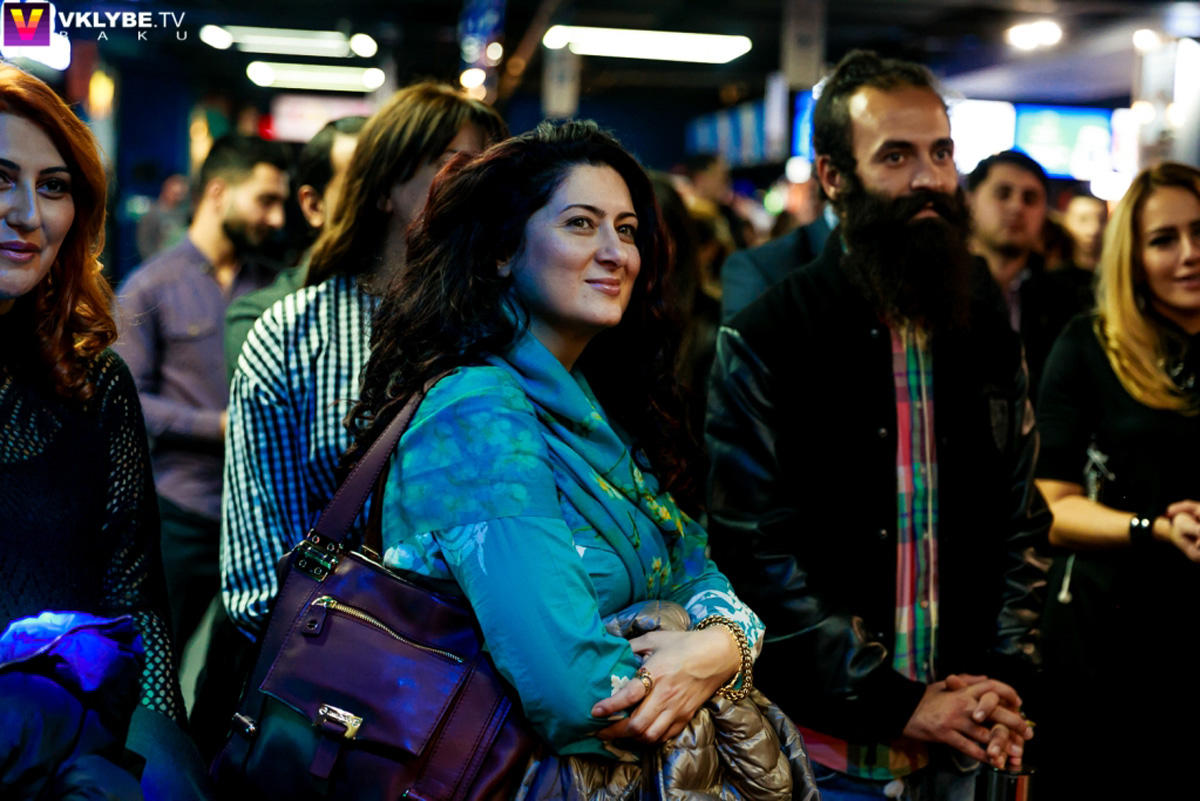 "CinemaPlus"da Hollivud filminin Azərbaycan dilində dublyajı (FOTO)