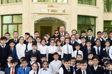 Prezident İlham Əliyev və xanımı Mehriban Əliyeva Tərtərdə Şahmat Məktəbinin yeni binasının açılışında iştirak ediblər (FOTO)
