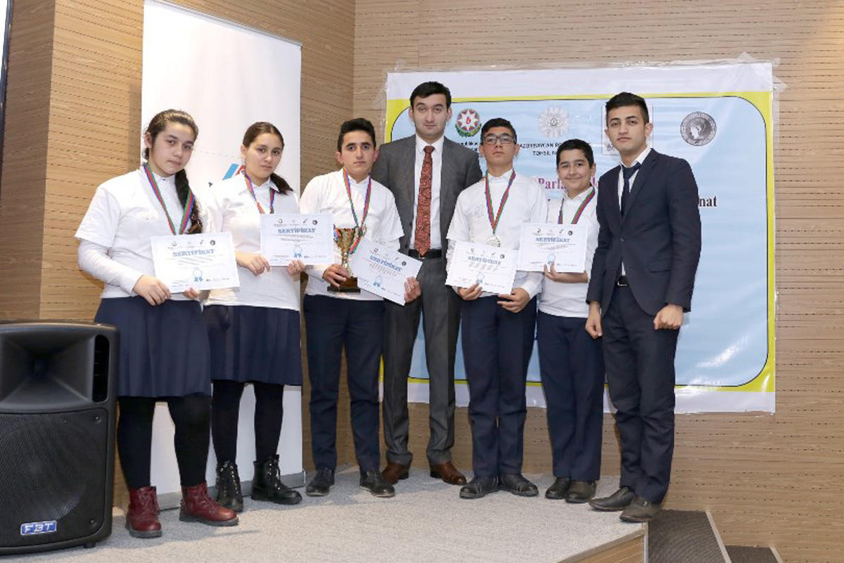 "Parlaq Zəka" intellektual oyunu üzrə məktəblilərarası çempionatın qalibləri bəlli olub (FOTO)