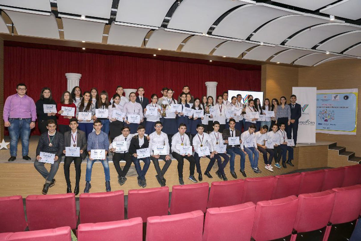 "Parlaq Zəka" intellektual oyunu üzrə məktəblilərarası çempionatın qalibləri bəlli olub (FOTO)