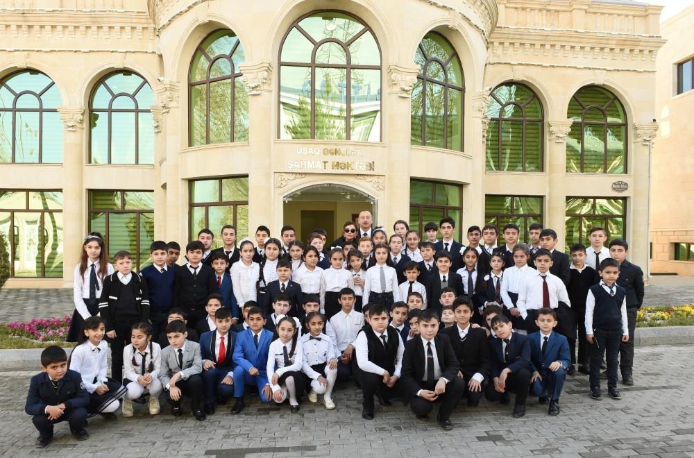 Prezident İlham Əliyev və xanımı Mehriban Əliyeva Tərtərdə Şahmat Məktəbinin yeni binasının açılışında iştirak ediblər (FOTO)