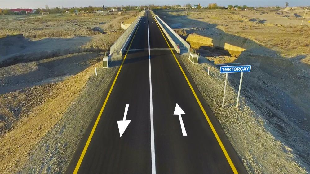 Azərbaycan Prezidenti və xanımı Tərtər çayı üzərində inşa edilmiş yeni körpünün açılışında iştirak ediblər (FOTO)