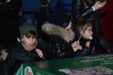 "Soyuq Əllər, İsti Ürək" xeyriyyə yarmarkası açılıb (FOTO)