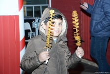 "Soyuq Əllər, İsti Ürək" xeyriyyə yarmarkası açılıb (FOTO)