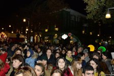 "Soyuq Əllər, İsti Ürək" xeyriyyə yarmarkası açılıb (FOTO)