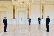 Prezident İlham Əliyev Kuba və Mərakeş səfirlərinin etimadnamələrini qəbul edib (FOTO) (YENİLƏNİB)