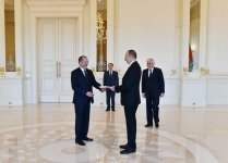 Prezident İlham Əliyev Kuba və Mərakeş səfirlərinin etimadnamələrini qəbul edib (FOTO) (YENİLƏNİB)