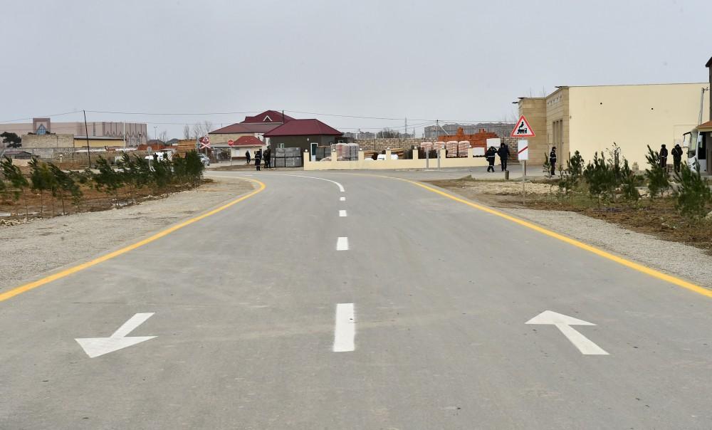 İlham Əliyev Zığ-Əmircan-Yeni Suraxanı avtomobil yolunun 5 km-lik hissəsinin əsaslı yenidənqurmadan sonra açılışında iştirak edib
(FOTO)