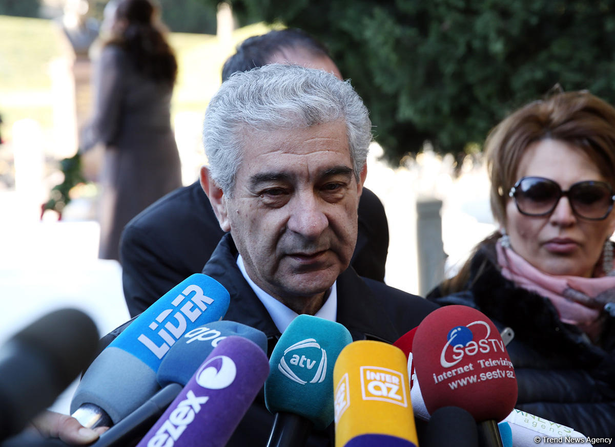 Əli Əhmədov: Ermənistan münaqişənin həllini uzatmaq üçün görüşlərdən boyun qaçırır