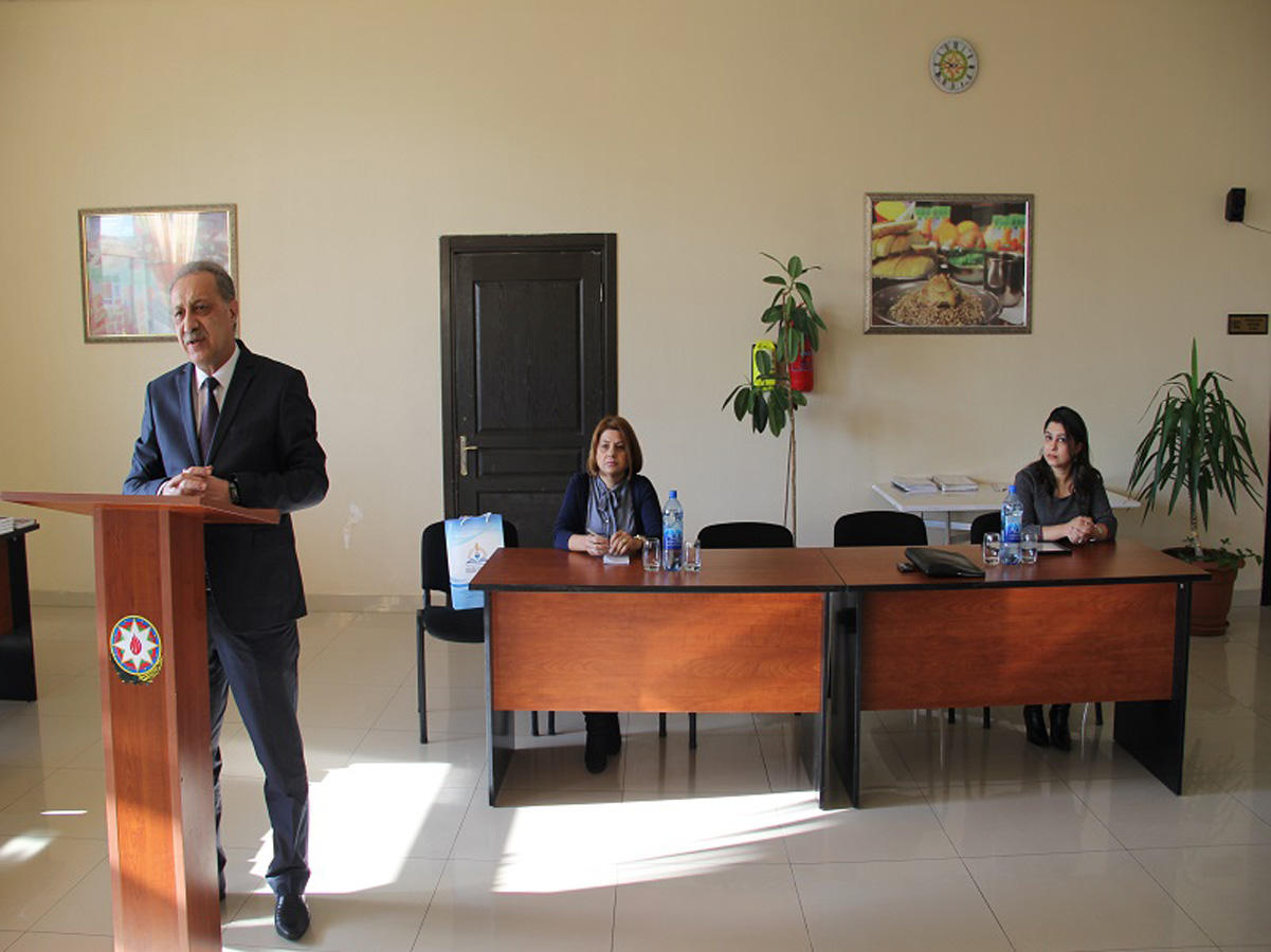 Bilik Fondu hərbi hissədə əsgərlərlə görüşüb (FOTO)