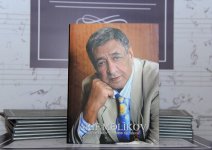 Leyla Əliyeva görkəmli bəstəkar Arif Məlikovun “Not əsərlərinin tam külliyyatı”nın təqdimat mərasimdə iştirak edib (FOTO)