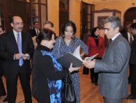 Leyla Əliyeva görkəmli bəstəkar Arif Məlikovun “Not əsərlərinin tam külliyyatı”nın təqdimat mərasimdə iştirak edib (FOTO)