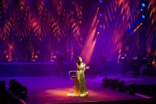 Leyla Əliyeva “Zima” Uşaq Estrada Musiqisi Festivalına baş çəkib (FOTO)