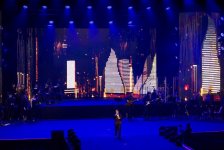 Leyla Əliyeva “Zima” Uşaq Estrada Musiqisi Festivalına baş çəkib (FOTO)