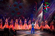 Leyla Əliyeva “Zima” Uşaq Estrada Musiqisi Festivalına baş çəkib (FOTO)