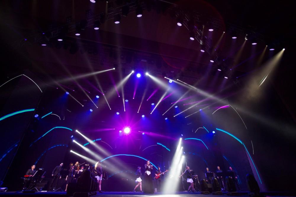 Leyla Əliyeva “Zima” Uşaq Estrada Musiqisi Festivalına baş çəkib (FOTO)