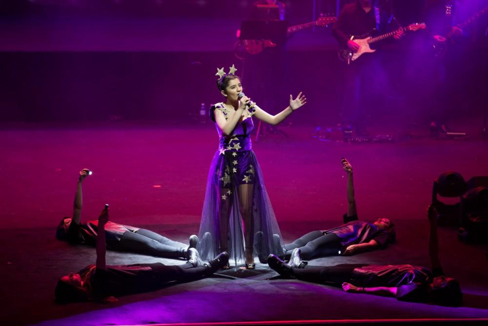 Leyla Əliyeva “Zima” Uşaq Estrada Musiqisi Festivalına baş çəkib (FOTO)