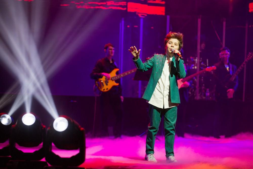 Leyla Əliyeva “Zima” Uşaq Estrada Musiqisi Festivalına baş çəkib (FOTO)