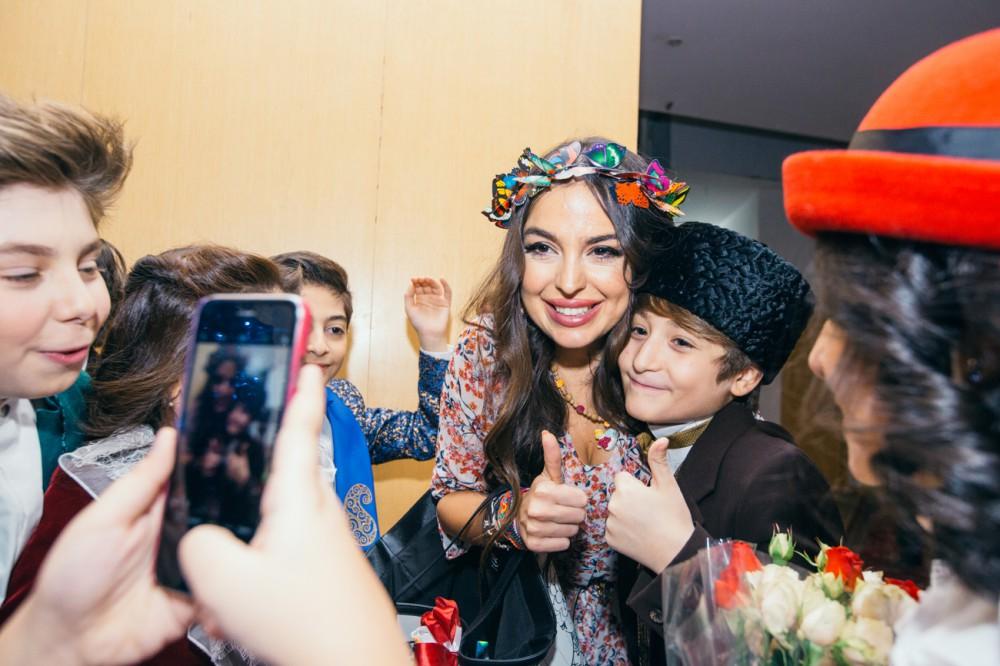 Leyla Əliyeva “Zima” Uşaq Estrada Musiqisi Festivalına baş çəkib (FOTO)