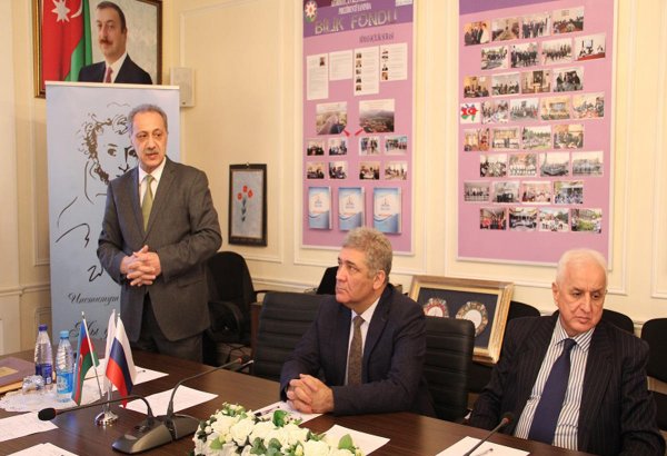 Puşkin adına Dövlət Rus Dili İnstitutunun əməkdaşları Bilik Fondunda olublar  (FOTO)