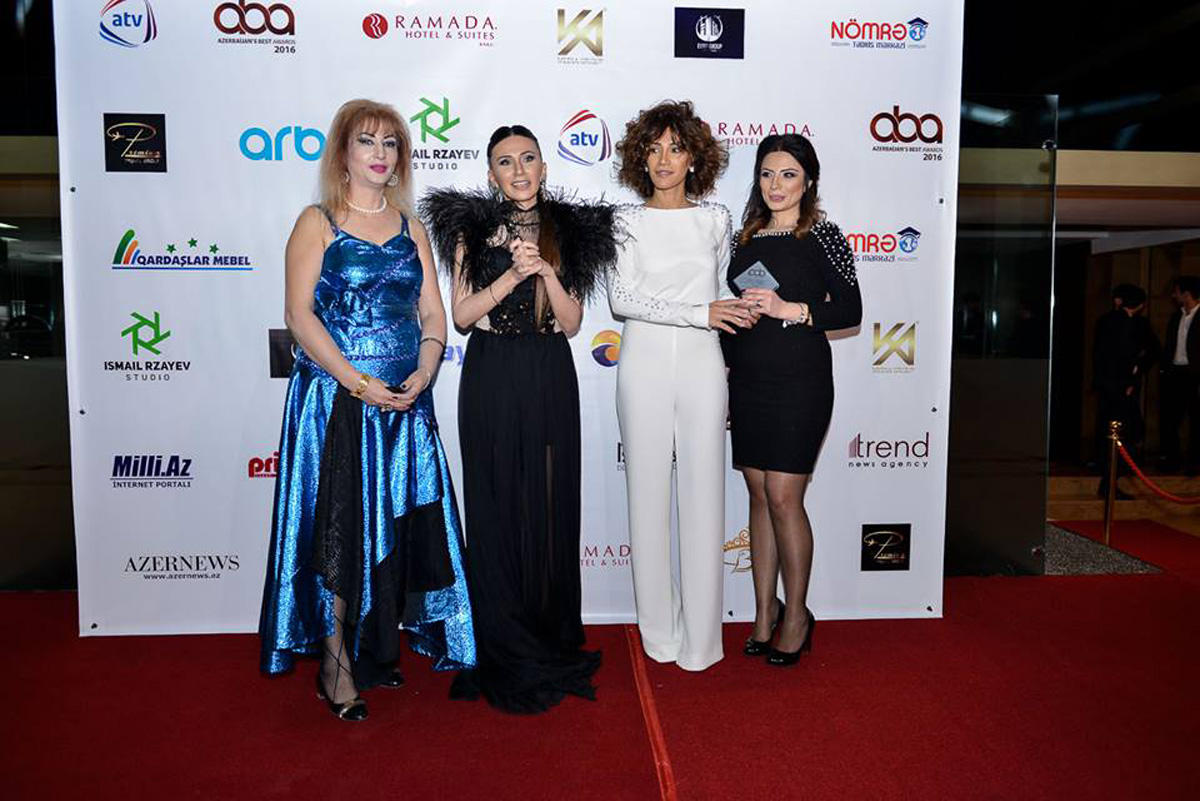 Bakıda "Azerbaijan Best Awards" mükafatları təqdim olunub (FOTO)