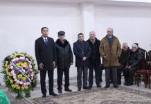 Muxtar Maniyev son mənzilə yola salındı (FOTO)