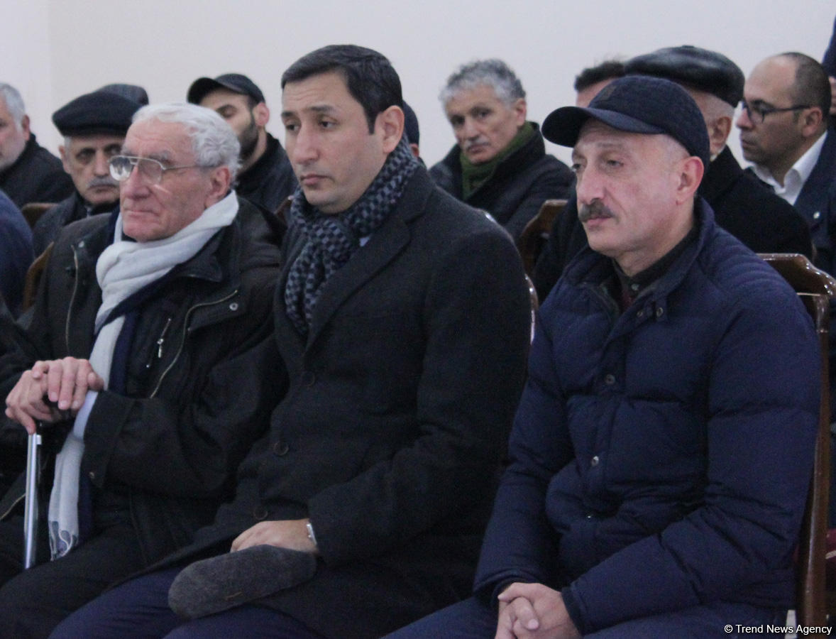 Muxtar Maniyev son mənzilə yola salındı (FOTO)