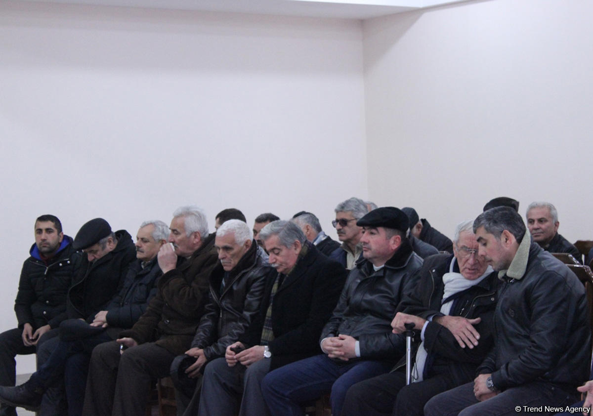 Muxtar Maniyev son mənzilə yola salındı (FOTO)