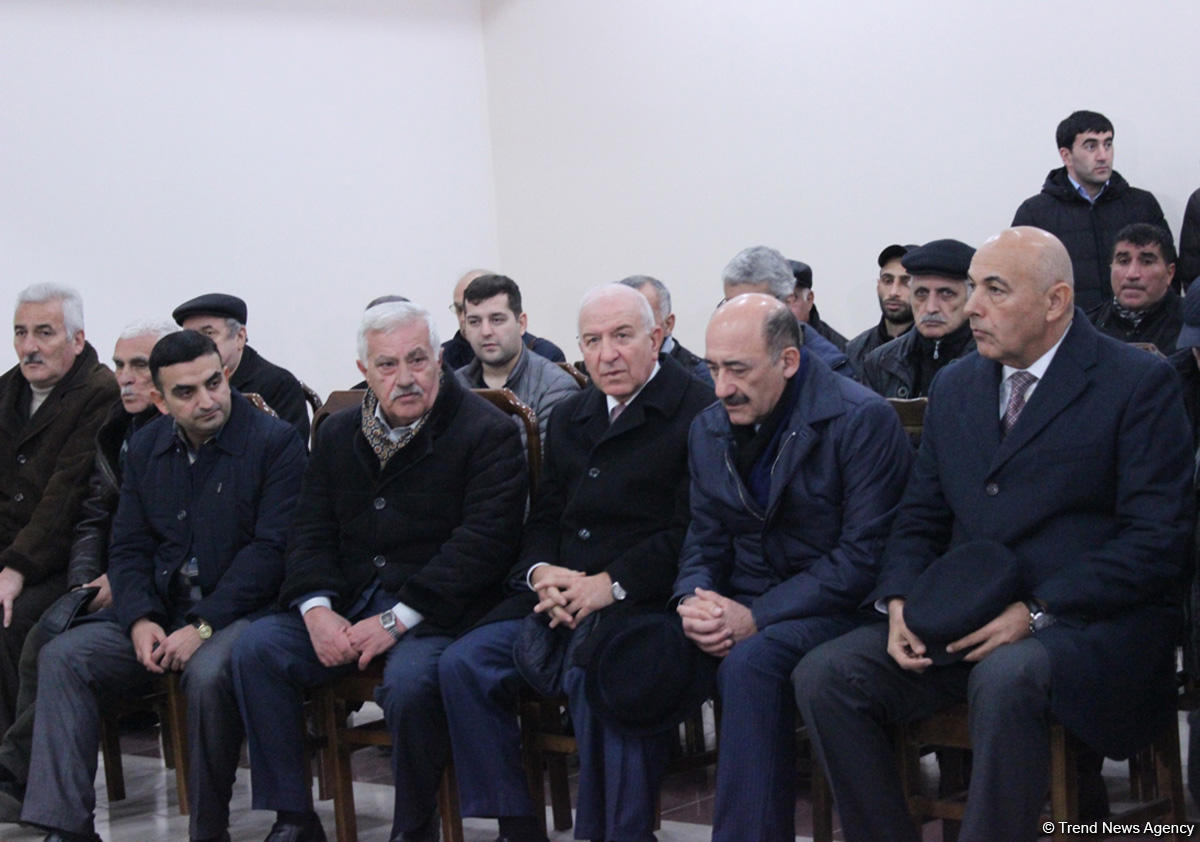 Muxtar Maniyev son mənzilə yola salındı (FOTO)