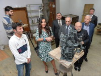 Leyla Əliyeva Rəssamlıq Akademiyası və Milli Onkologiya Mərkəzində olub (FOTO)