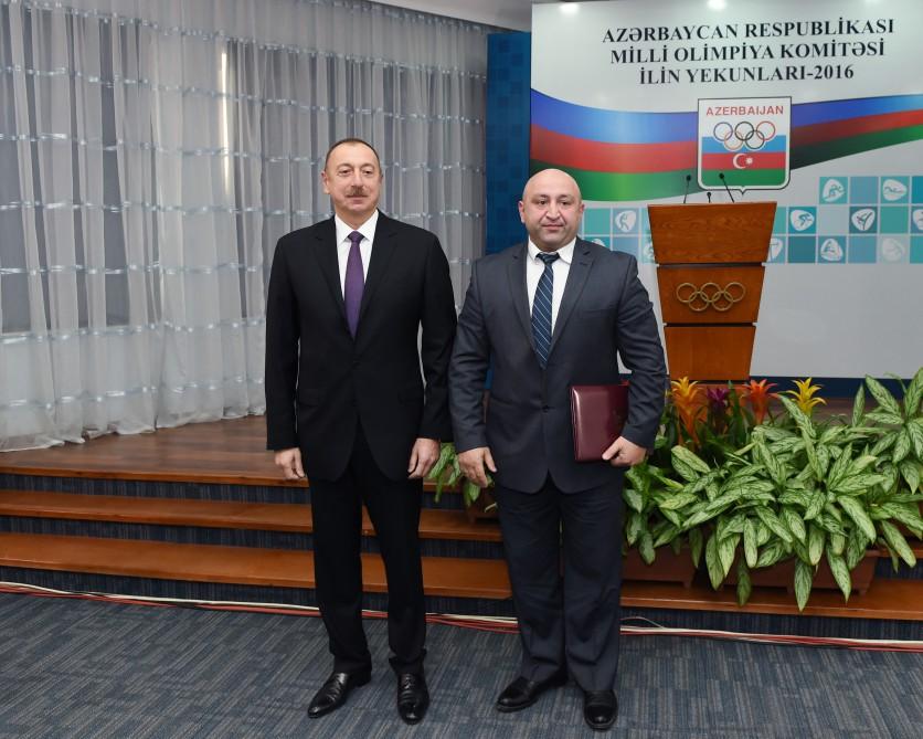 Prezident İlham Əliyev 2016-cı ilin idman yekunlarına həsr olunan mərasimdə iştirak edib (YENİLƏNİB-2) (FOTO)