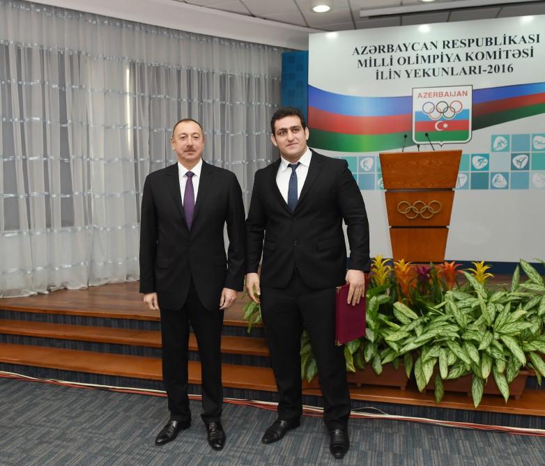 Prezident İlham Əliyev 2016-cı ilin idman yekunlarına həsr olunan mərasimdə iştirak edib (YENİLƏNİB-2) (FOTO)